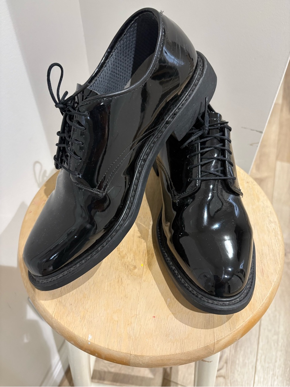 Classic Black Patent Leather Men's Lace-Up Dress Shoes